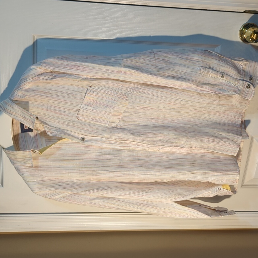 32 Bar Blues linen button down shirt